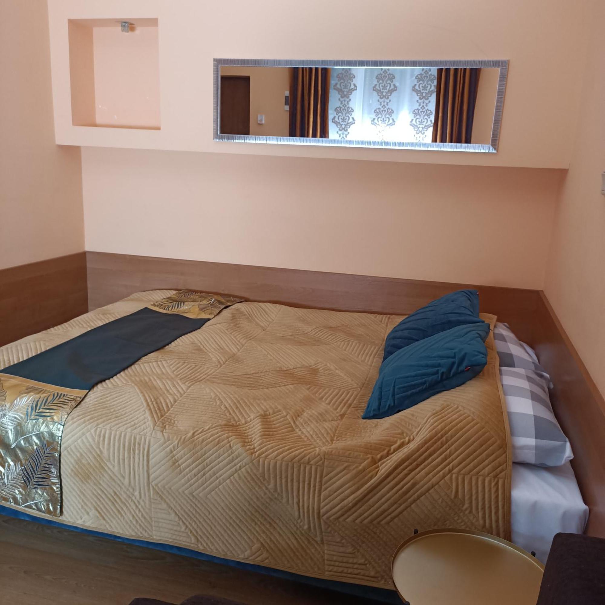 "Vanilla" Pokoje I Apartamenty Nad Brzegiem Jeziora Okuninka Eksteriør bilde